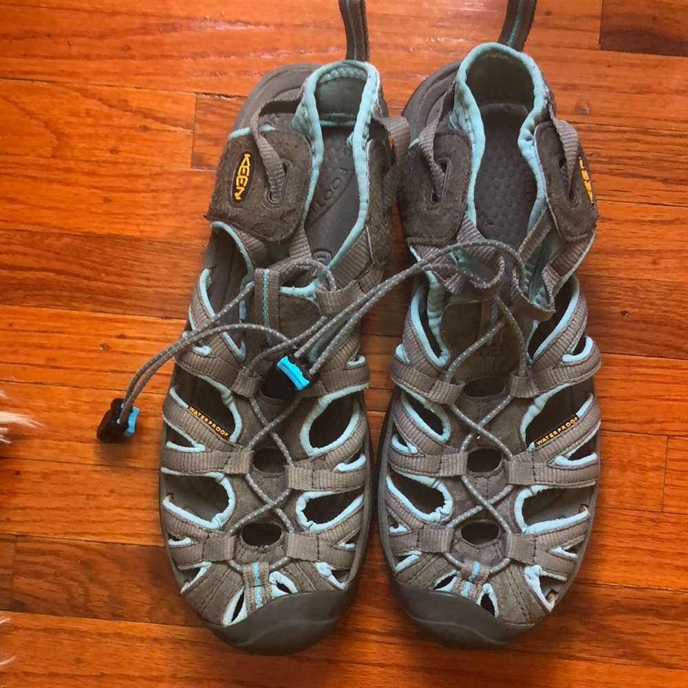 Keen Newport Sandals sz 9